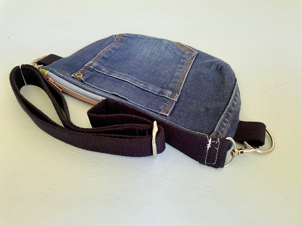 Jeans Upcycling: Bauchtasche aus alter Jeans nähen
