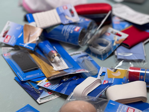 Kleidung pflegen und reparieren: Repair & Care leicht gemacht