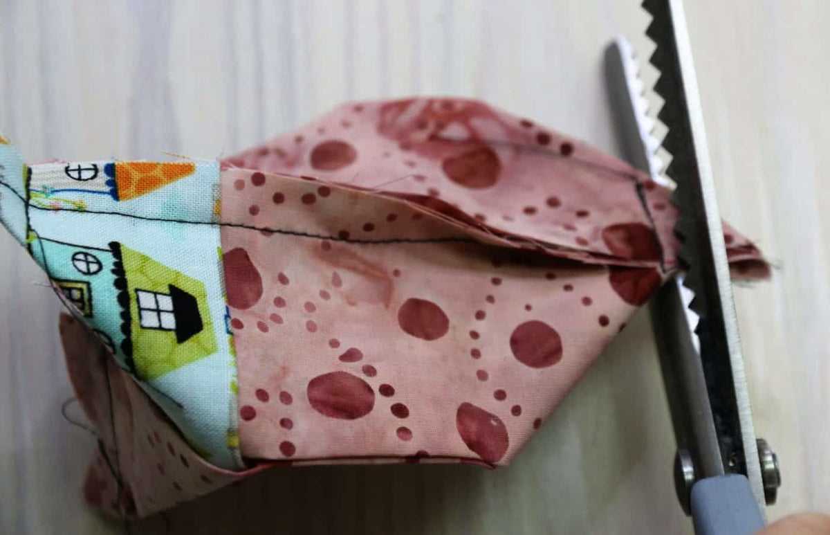 Nahtzugaben einkürzen