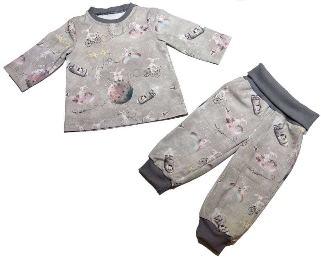 Schritt 5: Das Babyshirt säumen
