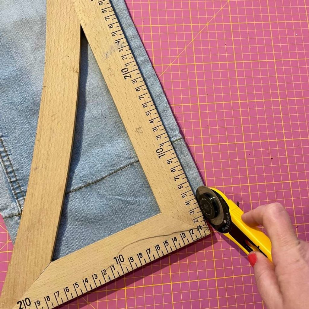 Schritt 1: Alte Jeans verarbeiten