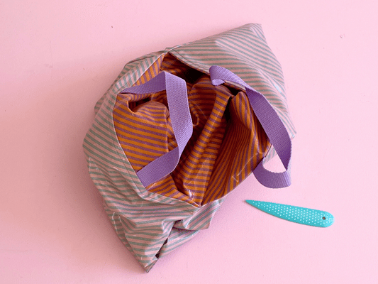 Tasche durch Wendeöffnung wenden