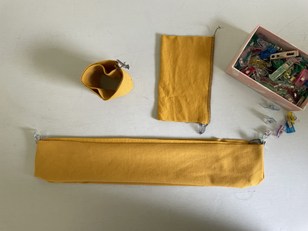 5. Bündchen annähen