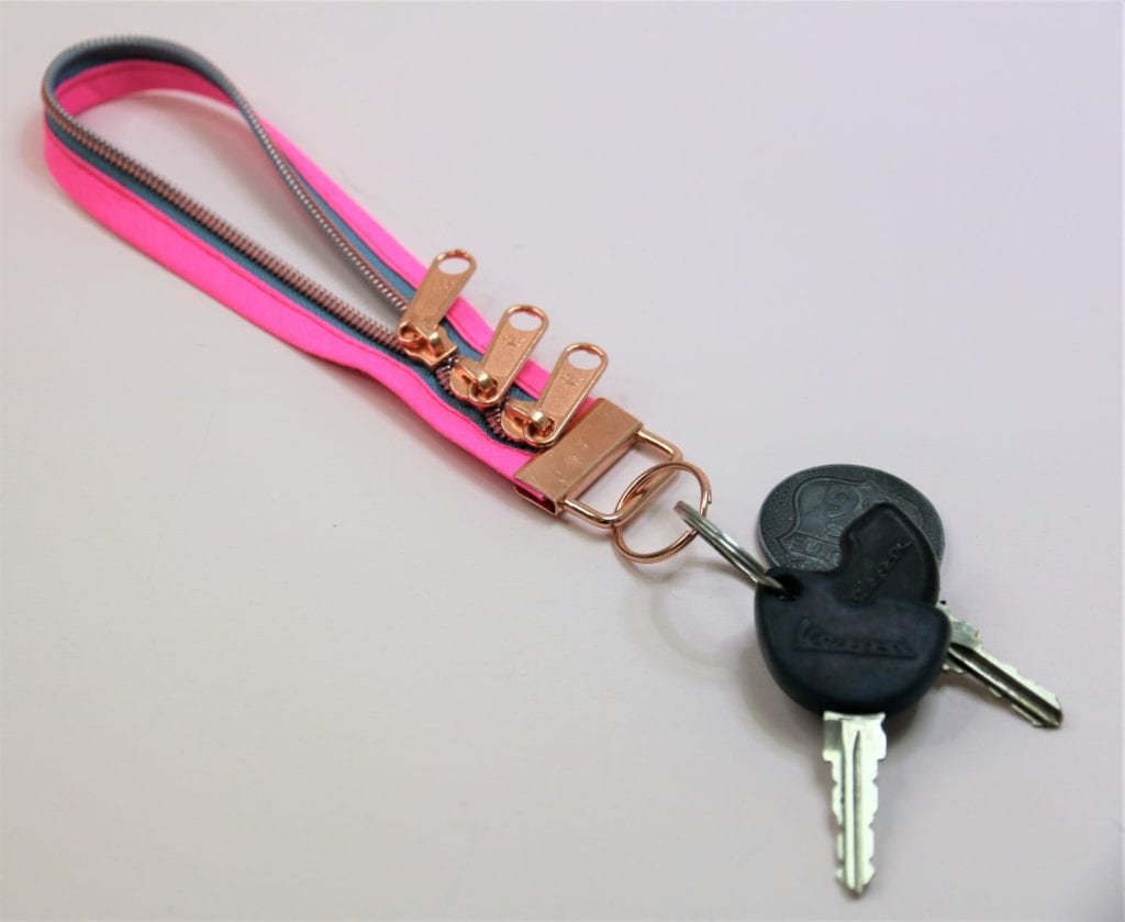 Schlüsselband aus Reißverschluss nähen