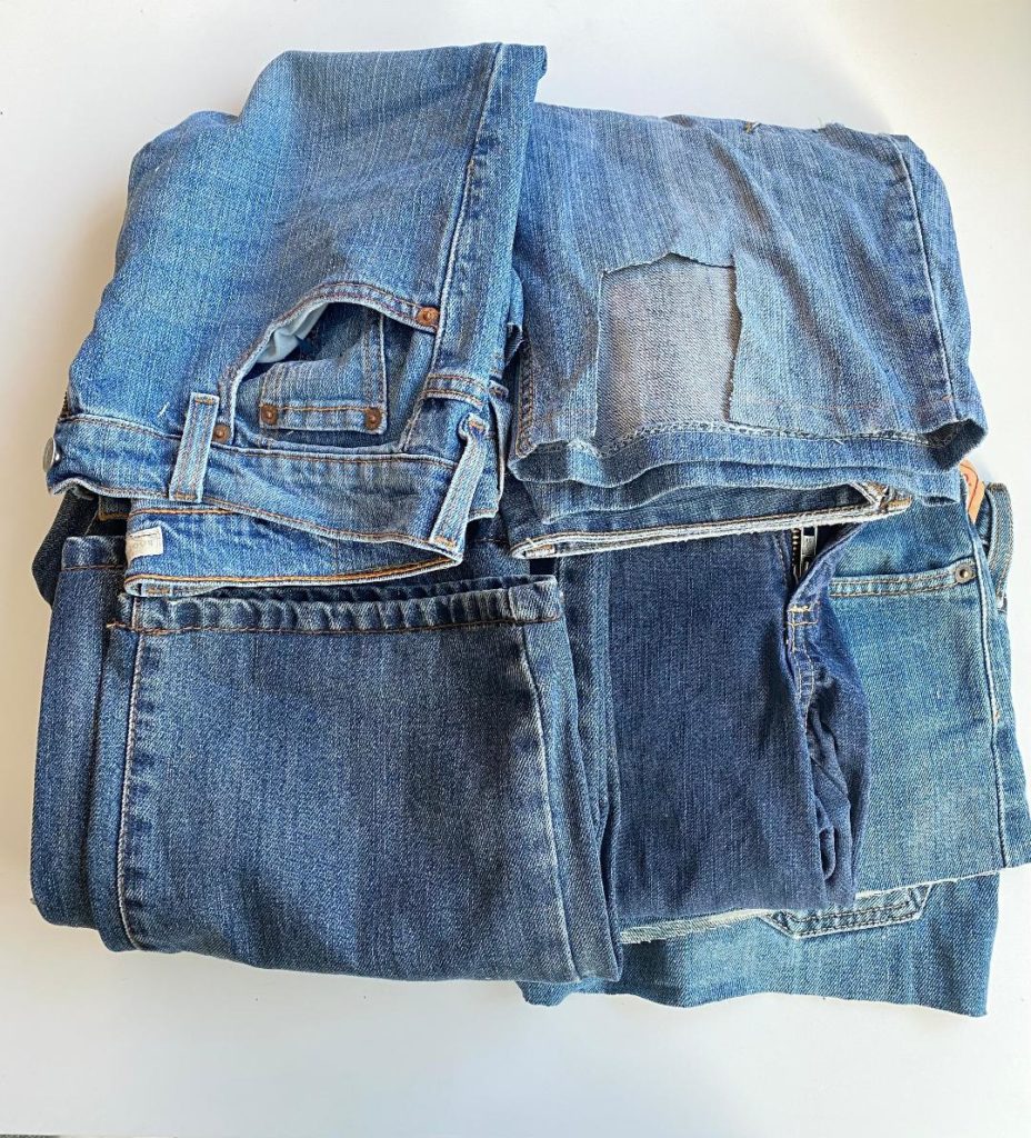 Ordnerhülle nähen: Upcycling Jeans